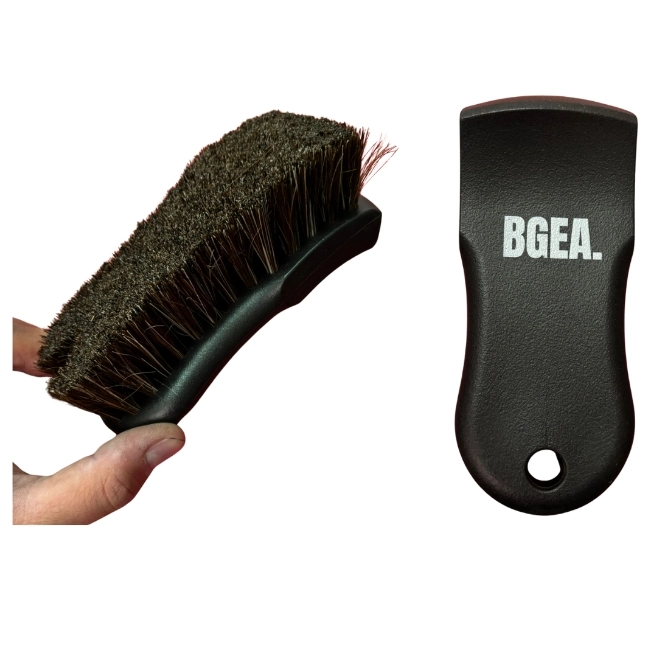 KAHVERENGİ AT KILI DERİ TEMİZLEME FIRÇASI